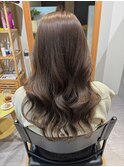 アッシュベージュ