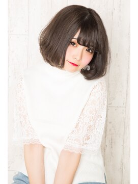 キラ(KIRA) 大人かわいいアッシュブラウン×愛されフェミニンボブ7