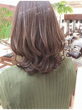 キアラ(Kchiara) 巻きやすいレイヤーカットkchiara天神川野直人