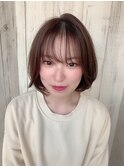 大人かわいいシースルーショートボブ