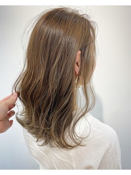 トリート 西船橋店(TREAT) シークレットハイライト×ベージュ _西船橋/西船橋駅