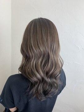 リタ(rita) ナチュラルハイライト