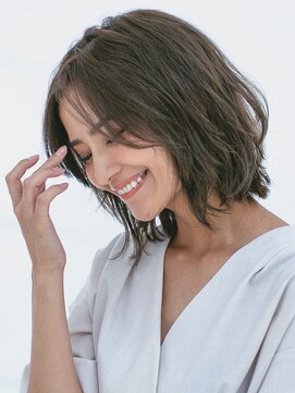 アース 三軒茶屋店(HAIR&MAKE EARTH) 三軒茶屋_レディース_ミディアム_オリーブベージュ_コテ巻き_