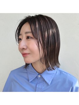 ドルセ(Dulce) ラベージュ×前下がりボブ