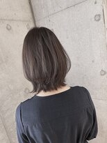 リビンバイアフロート(Livin by afloat)&nbsp;レイヤーボブ　オリーブベージュ　おおたかの森