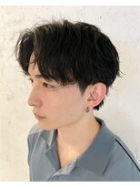 アドール(ADOR)&nbsp;[MIHO*ADOR]マッシュ / 襟足 / センターパート / スーツヘアー