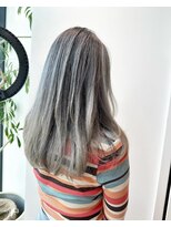 ステア ケース(stair case)&nbsp;ロングレイヤーカフェグレーバレイヤージュ明るめ