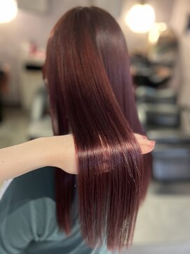 エルバイラビス 大宮(elu by lovis) 《chihina》ワインレッド/艶カラー/ダブルカラー/韓国/大宮