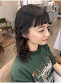 オン眉×濡れ感ウェーブパーマ