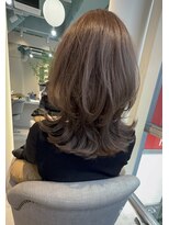 マインバイアフロートギンザ(MYNE by AFLOAT GINZA)&nbsp;くびれカット