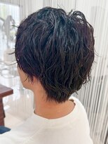 トゥルートラスト オムオム 甲府和戸(True Trust HOMME HOMME)&nbsp;メンズ おしゃれな大人のソフトパーマスタイル 眉カット