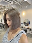 ブリーチ、カット、カラー
