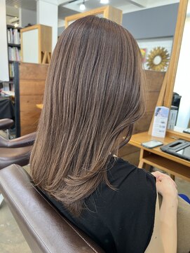 ヴィアルス 花山店(VIARS) 透け感を楽しむナチュラルベージュカラー♪