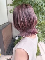 エム インターナショナル 春日部本店(EMU international)&nbsp;柔らかピンクベージュのくびれヘア