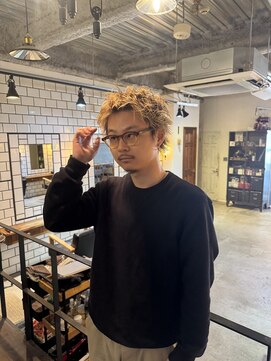 マノン バイ エイチ(MANON by H) アクティブショート