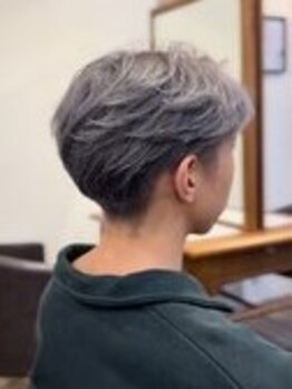 リエル(Liere)の写真/トレンドを押さえたメンズカジュアルならここ。学生からサラリーマンまで“おしゃれ”が叶うサロン