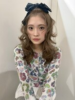シイ(SIE)&nbsp;1ブリーチでつくる人気のヘーゼルベージュ♪