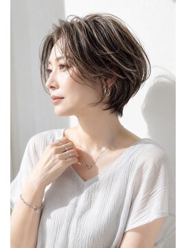 アッシュ 学芸大学店(Ash) ショートボブ/大人女性/グレージュ/白髪ぼかし/脱白髪染め