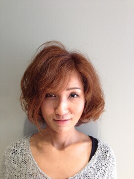 レッドホット ヘアーサロン(RED HOT hair salon) カーリーボブ