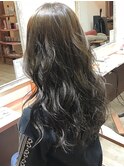 カーキーアッシュ