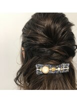 町上津役の美容室&nbsp;ハーフアップ