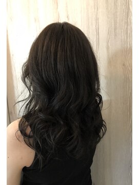 ヘアーアンドラッシュ ジーナ(Hair&Lash Jiina) レイヤーウエーブ