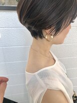 ヘアーワークスヴィクサス(HAIR WORKS VIXUS)&nbsp;《山口圭亮》色気のあるくびれショートスタイル