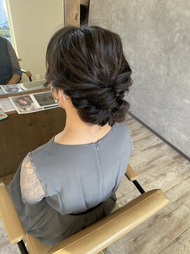 シキ(C key) ゆるめシニヨン