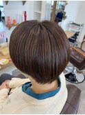 白髪ぼかしハイライトベージュカラーショートボブ