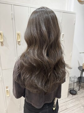 ロメオ 京橋(ROMEO) オリーブベージュ/細めハイライト/10代20代30代