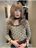 顔周りフォワード巻きハイトーン