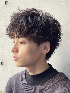 キングオブヘアバイノイズアンドフィフス 京都駅前店(KING of hair by NOISM&fifth) メンズパーマメンズカットセンターパートメンズシャドウパーマ