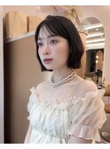 イメチェン外ハネボブ美髪ワイドバングミディアム縮毛矯正ボブ