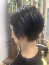 カットサロン ウシジマ(CUT SALON USHIJIMA) 【大人可愛いクールショート×アッシュブラウン】