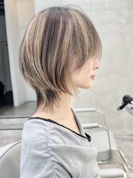 ダブルトーキョー シブヤ(W-TOKYO SHIBUYA) コントラストハイライト×ネオウルフ　ウルフカット　ウルフ