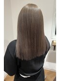 くすみグレージュケアブリーチヘアカラー