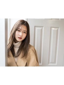 ピンとなりすぎないナチュラルなうる艶ストレート☆柔らかで自然な仕上がりの美髪へ♪ダメージレス施術◎