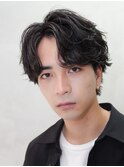 難波センターパートニュアンスパーマフェザーショート緩め色気