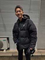 ハイセンス(HISENSE)&nbsp;メンズカットシルバーカラーメンズハイトーングレーカラー【GIA