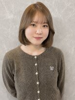 コモダ 神戸三宮(comoda)&nbsp;大人っぽ顔周りカット×肌映えカラー