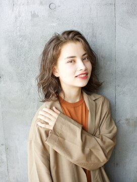 イスニック(Ysnic) ysnic