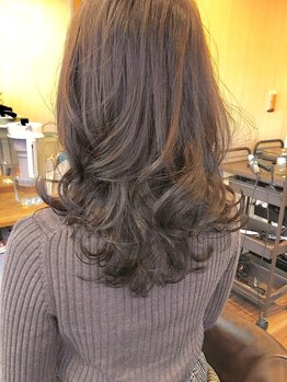 テト(hair&design teto)の写真/【カット＋カラー¥7480円】リーズナブルながら、プライベート空間でゆったりとしたひと時をご提供♪