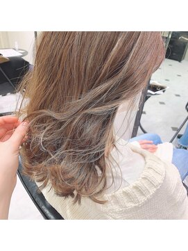 パール(PEAR+L) ハイライトベージュ