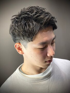 ヒロギンザ 青山店(HIRO GINZA) 波巻き/ハイライト/マッシュパーマ/ウルフ/フェード/束感