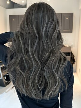 ヘアーサロングランデ(HAIR SALON GRANDE) ハイライトカラーミルクティーベージュレイヤーカット