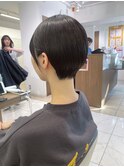 コンパクトショートヘア