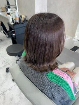 キング(K!ng) 縮毛矯正髪質改善ハイライトレイヤーカット楠葉美容室エクステ