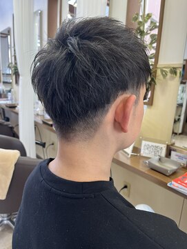 コア フィール ア デイ(COIFFURE A DAY) 《見附 今町》