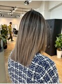 natural beige balayage