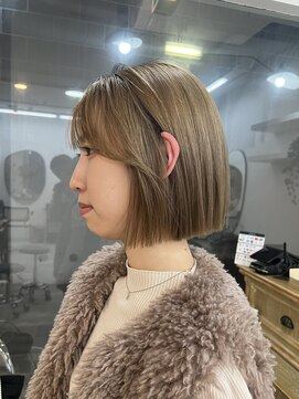 メラク(Merak) 韓国風切りっぱなしボブ【表参道/渋谷/ボブ/縮毛矯正】